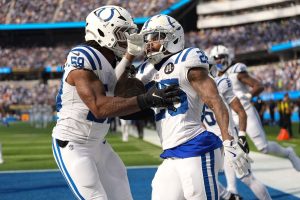 Colts Chargers Football