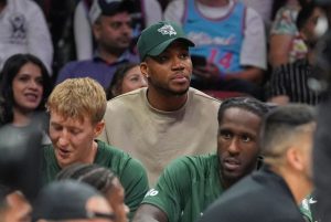 Bucks Heat Basketball