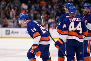 Oilers Islanders Hockey