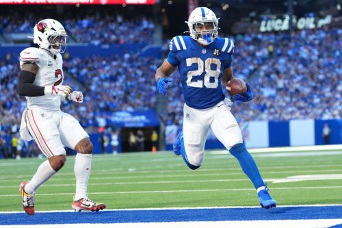 Cardinals Colts Football