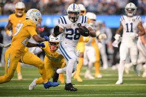 Colts Chargers Football