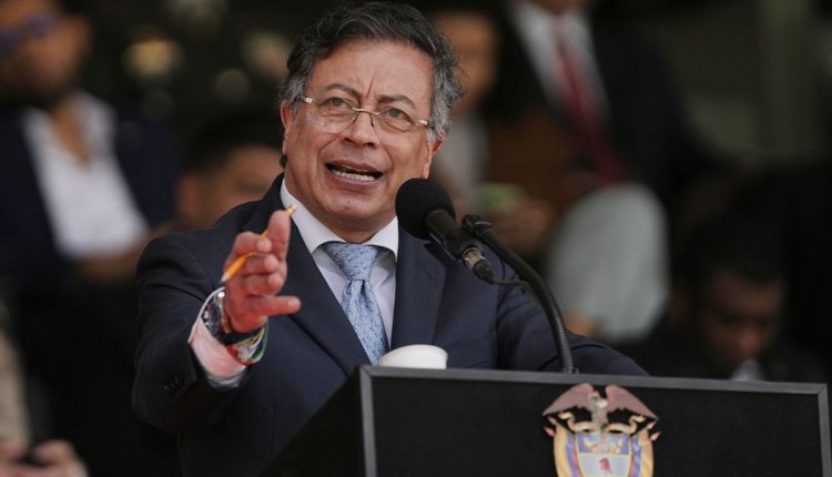 Colombia Police Director