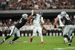 Titans Raiders Football
