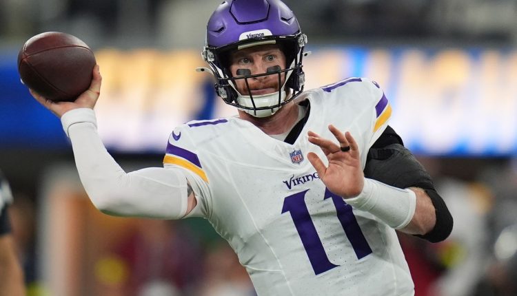 Vikings Chargers Football