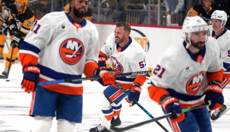 Beards Are Back Hockey