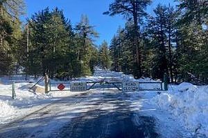 HWY 4 Ebbetts Pass gate—Caltrans District 10 photo