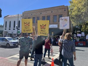 No Kings protest in Courthouse Park in Sonora -- Photo taken by Tracey Petersen