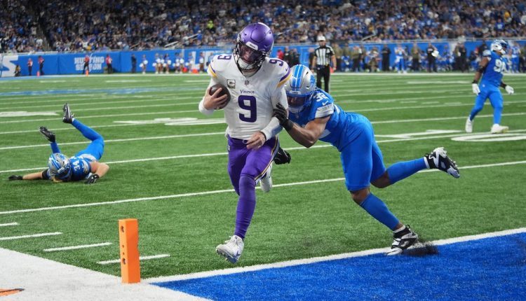 APTOPIX Vikings Lions Football