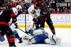 Canucks Hurricanes Hockey