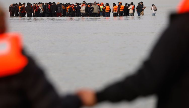 APTOPIX Migration France