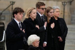 APTOPIX Cheney Funeral
