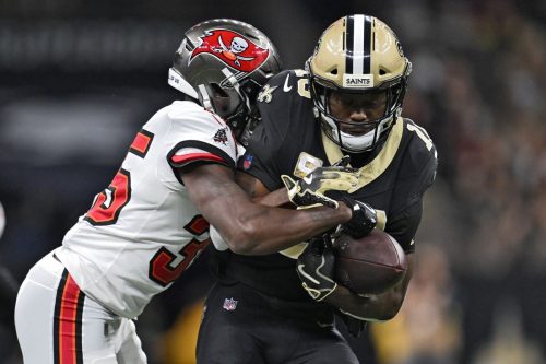 Buccaneers Saints Football