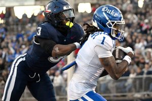 Duke UConn Football