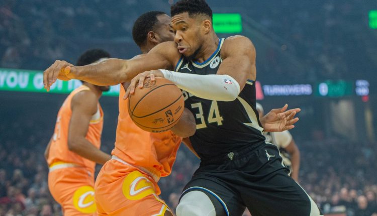 Bucks Cavaliers Basketball