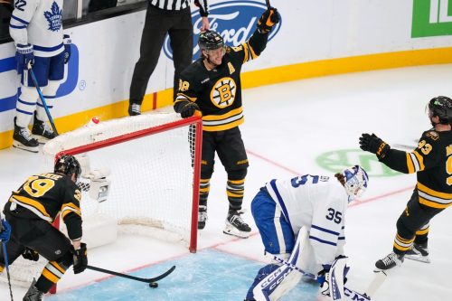 Maple Leafs Bruins Hockey