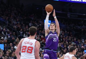 Rockets Jazz Basketball