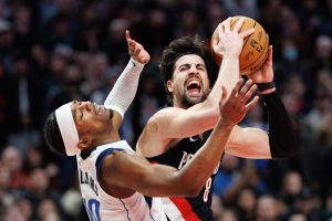 Mavericks Trail Blazers Basketball