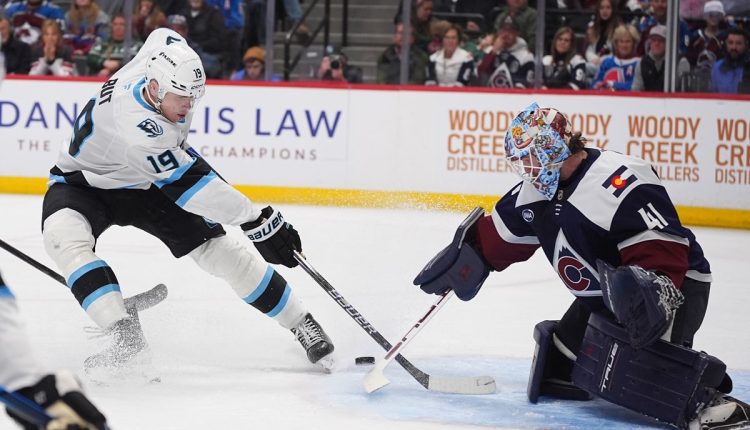 Mammoth Avalanche Hockey