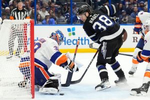 Islanders Lightning Hockey