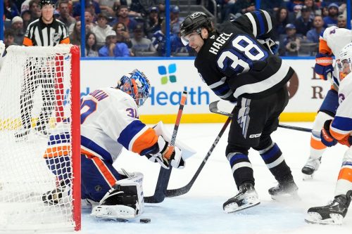 Islanders Lightning Hockey