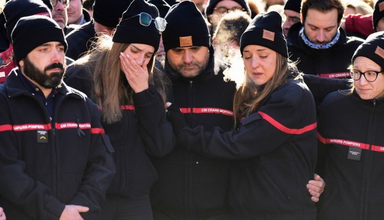 APTOPIX Switzerland Bar Fire