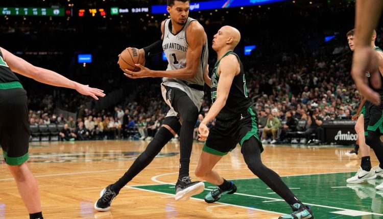 Spurs Celtics Basketball