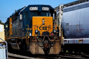 Earns CSX