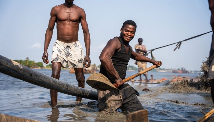 Nigeria-Dredging Dangers