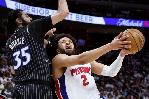 Magic Pistons Basketball