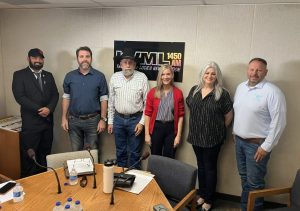 (L-R) Mark Brooks, Ryan Campbell, Steve Green, Juli Healy, Rayanne Tamayo and Diego Martinez