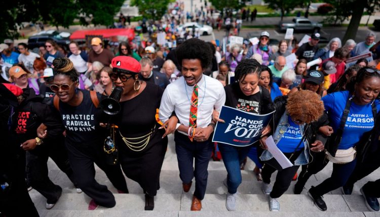 The top photos of the day by AP's photojournalists