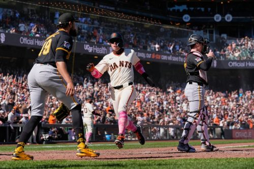 Pirates Giants Baseball