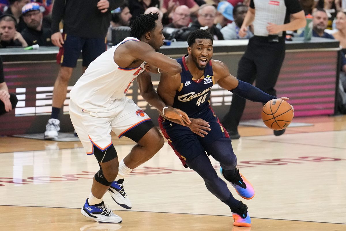 mymotherlode.com - AP News - Cavaliers overwhelmed in Game 4 by Knicks, who sweep series and send Cleveland into uncertain summer