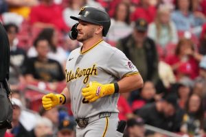 Pirates Cardinals Baseball