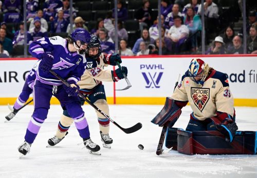 PWHL Victoire Frost Hockey