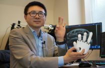 AI Robot Hands Wristband