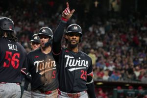 Twins Diamondbacks Baseball