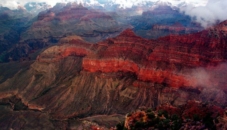 Grand Canyon-Hikers Dead