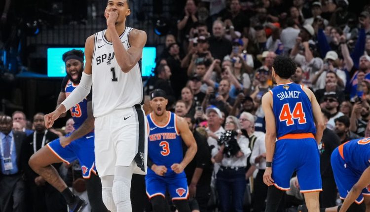 APTOPIX NBA Finals Knicks Spurs Basketball