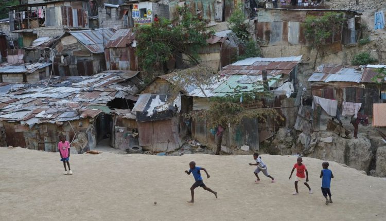Daily life around the world, in photos