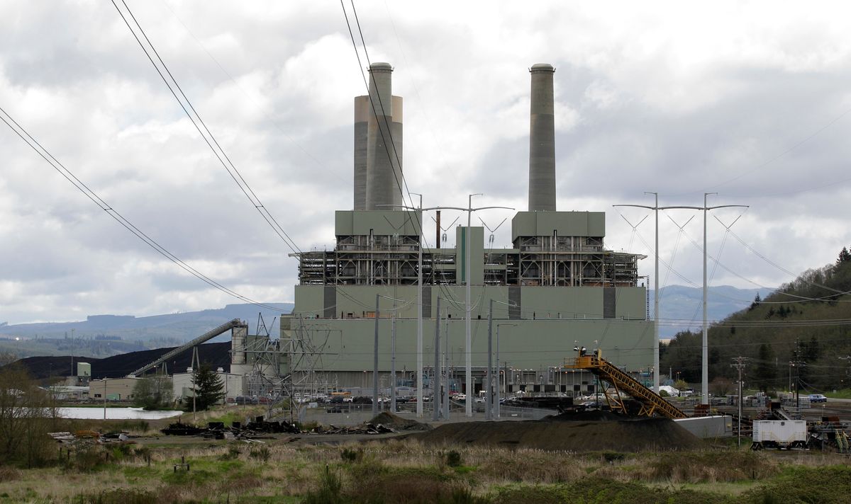 mymotherlode.com - AP News - Trump expected to announce $700 million in new support for struggling coal industry