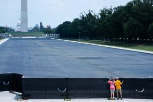 APTOPIX Lincoln Memorial Reflecting Pool