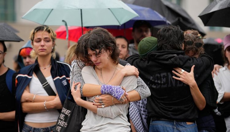 The top photos of the day by AP photojournalists