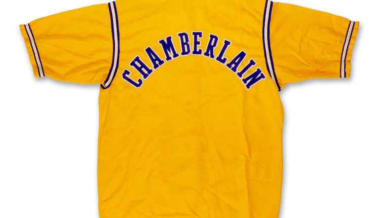 Auction Lakers Jacket Thrift Store