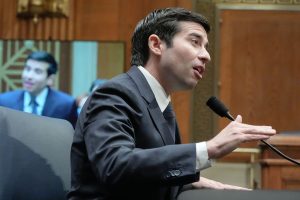 Senate Labor Sonderling