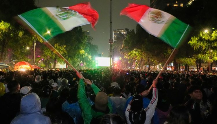 Mexico WCup Soccer Reactions