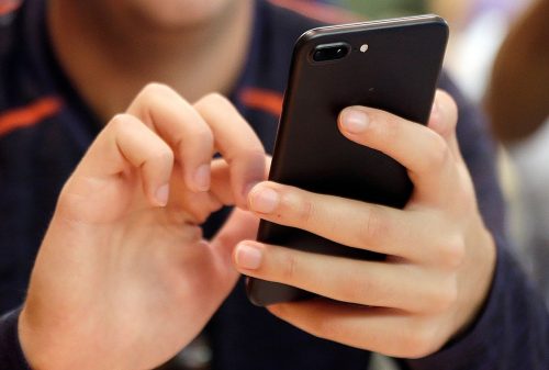 Be Well One Tech Tip Texting Thumb
