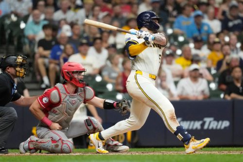 Reds Brewers Baseball