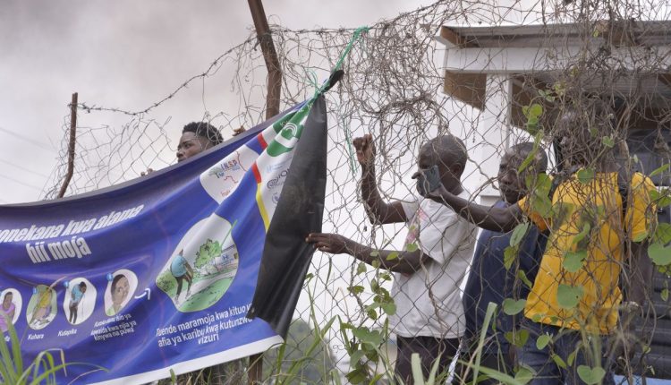 Congo Ebola Workers Strike