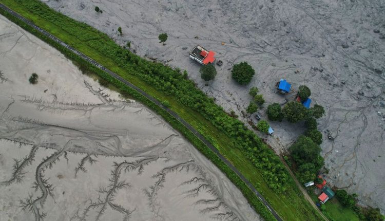 APTOPIX: Nepal Flash Floods